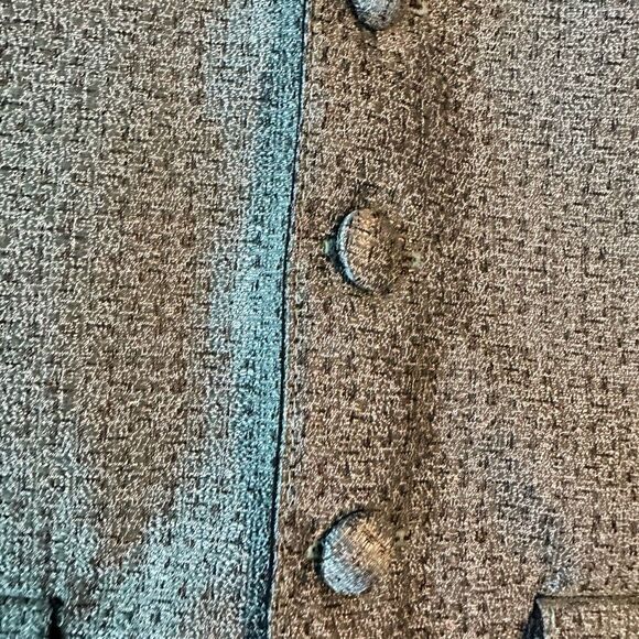 Mel Howard tux vest sage green with a light sheen to it .. small- med - Picture 3 of 5